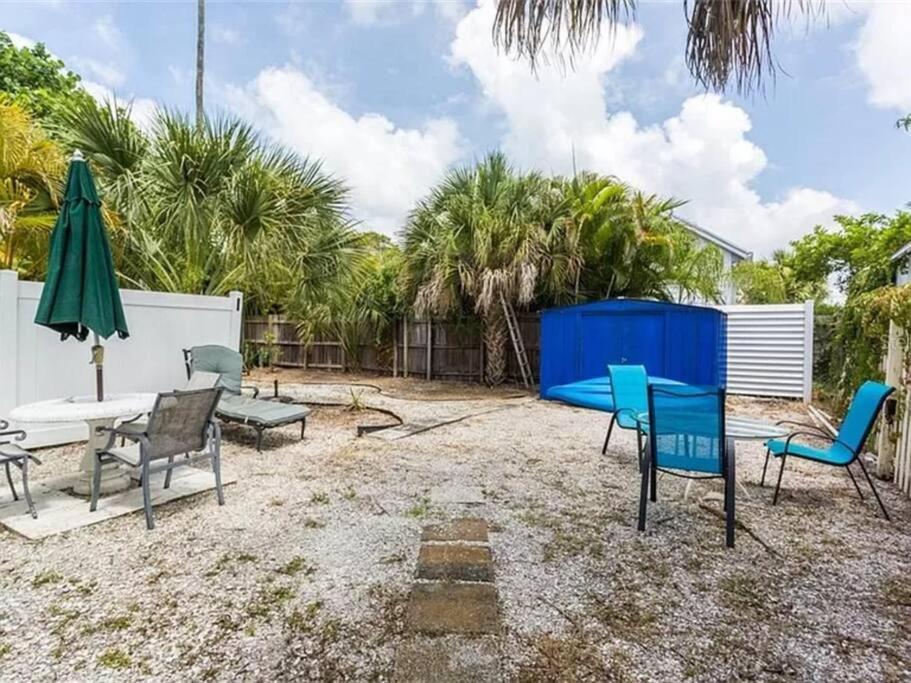 Charming Studio Unit Across From Lido Key Beach Sarasota Eksteriør bilde