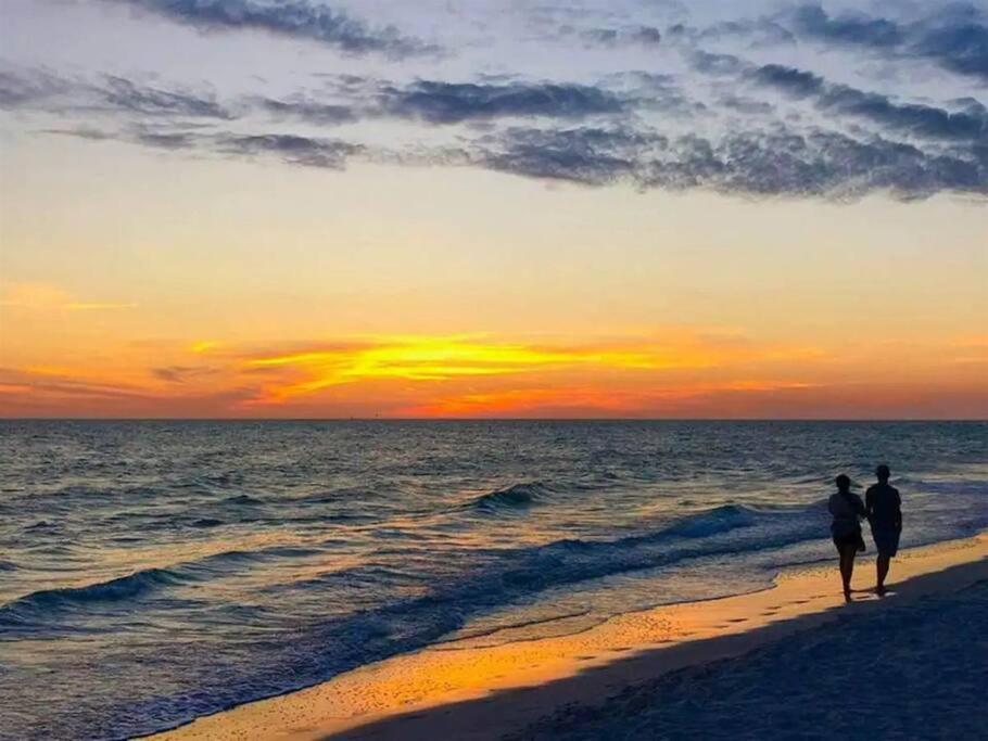 Charming Studio Unit Across From Lido Key Beach Sarasota Eksteriør bilde