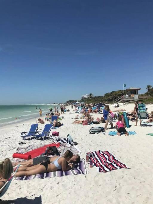 Charming Studio Unit Across From Lido Key Beach Sarasota Eksteriør bilde